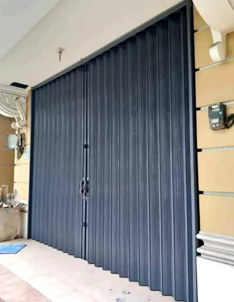 pintu folding gate dan rolling door