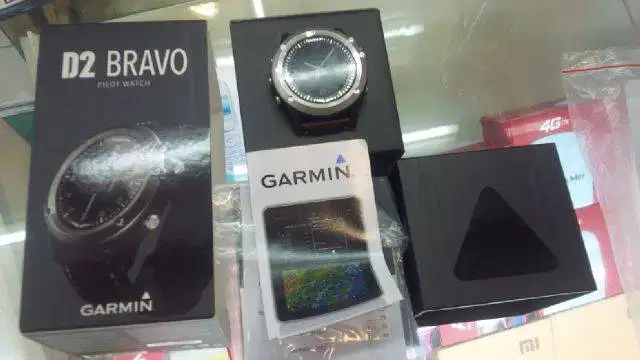 Garmin D2 Bravo GPS Aviator Navigation Watch