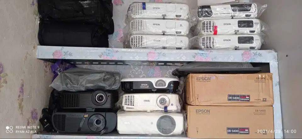Di BELI Satuan/Borongan Proyektor Infocus, Epson, Panasonic
