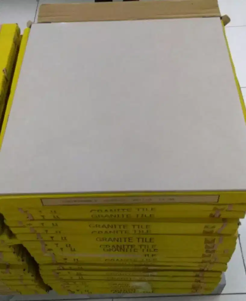 Promo Granit termurah 60x60 cream polos  kw1