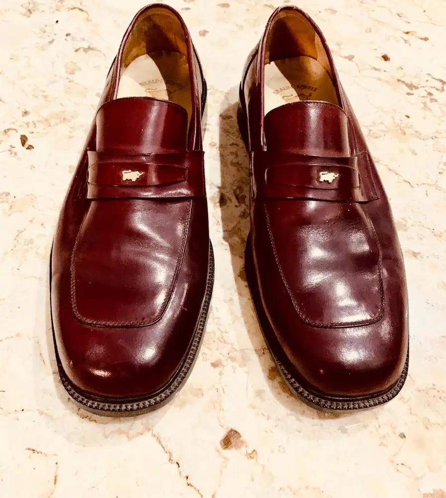 AUTHENTQUE BRAUN BUFFEL SHOES