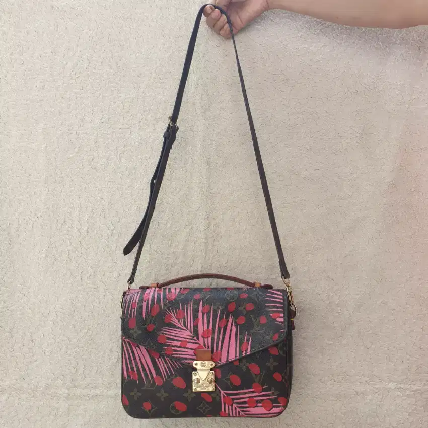 Louis Vuitton Metis