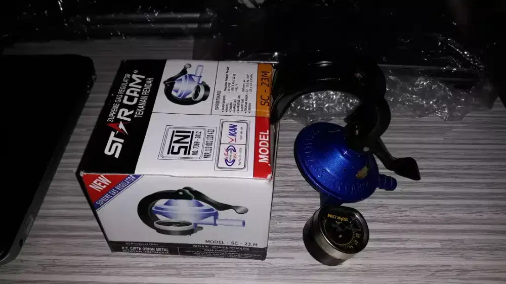 Regulator gas + meter Starcam. Tidak mudah bocor krn pengaman ganda.