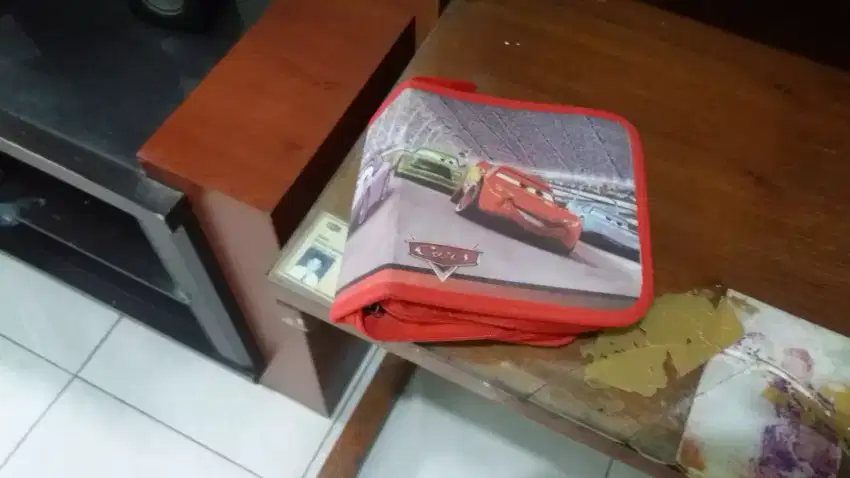Tempat DVD Disney Cars