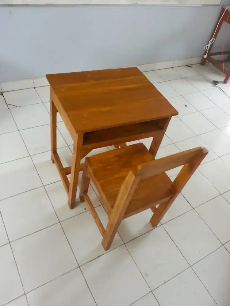 meja sekolahan jati belanda
