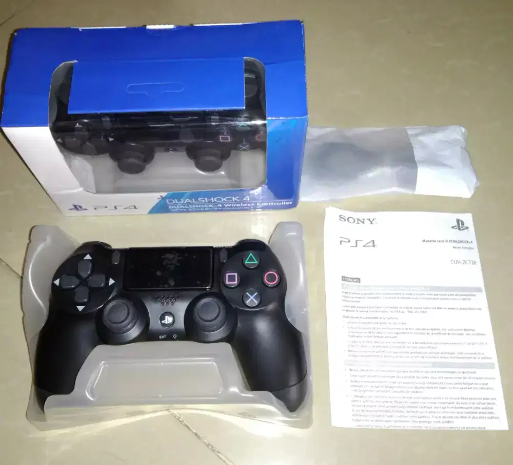 Stick Wireless PS4 Original Pabrik Full set