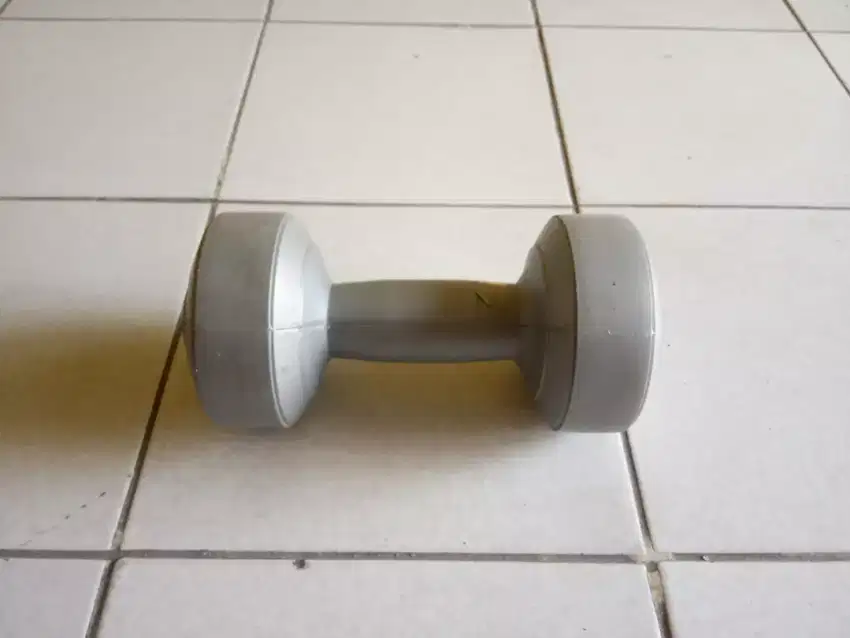 Dijual Murah Dumbell Plastik 1 kg
