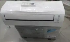 AC  Daikin  2 PK   .kondisi +90%