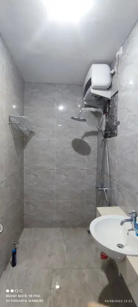 Pasang Granit Kamar Mandi