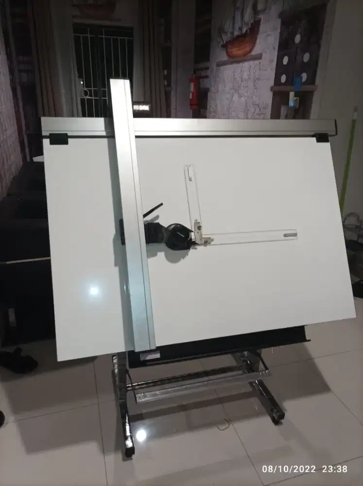 Meja gambar arsitek mutoh