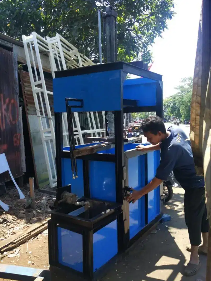 Mesin Pres Kardus,rumput Laut,sabut Kelapa,dll