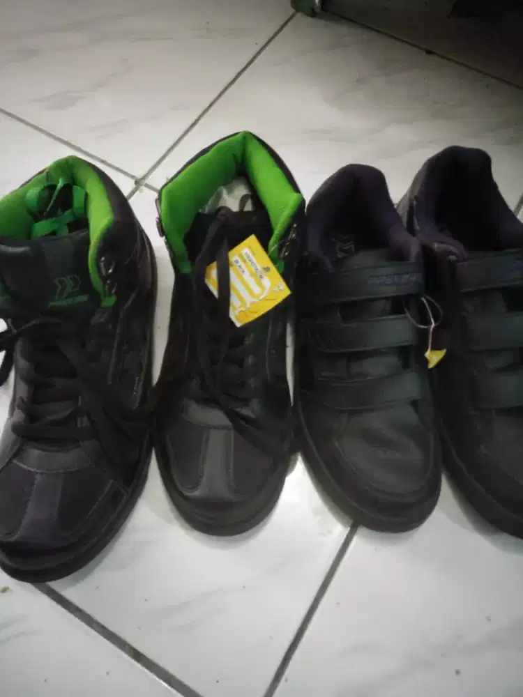 Sepatu pria ready size 39 dan 40