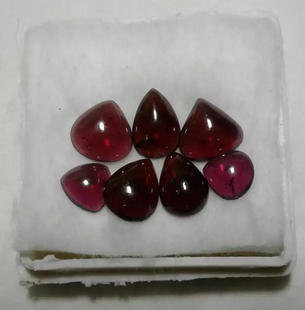 Sepaket 7 pcs Batu Red Garnet