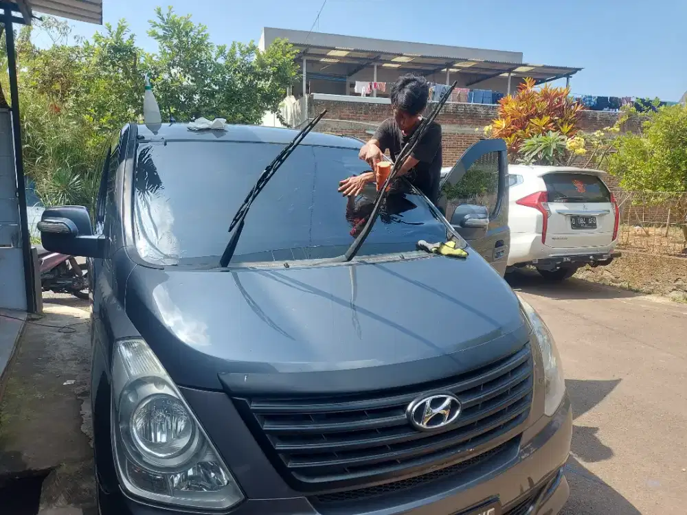 panggilan jasa pasang kaca film mobil berbagai merk