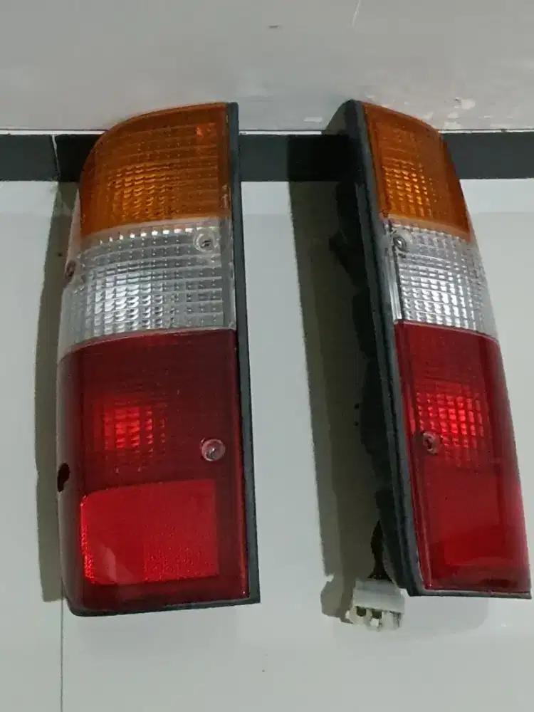 Stoplamp original copotan Ford Ranger