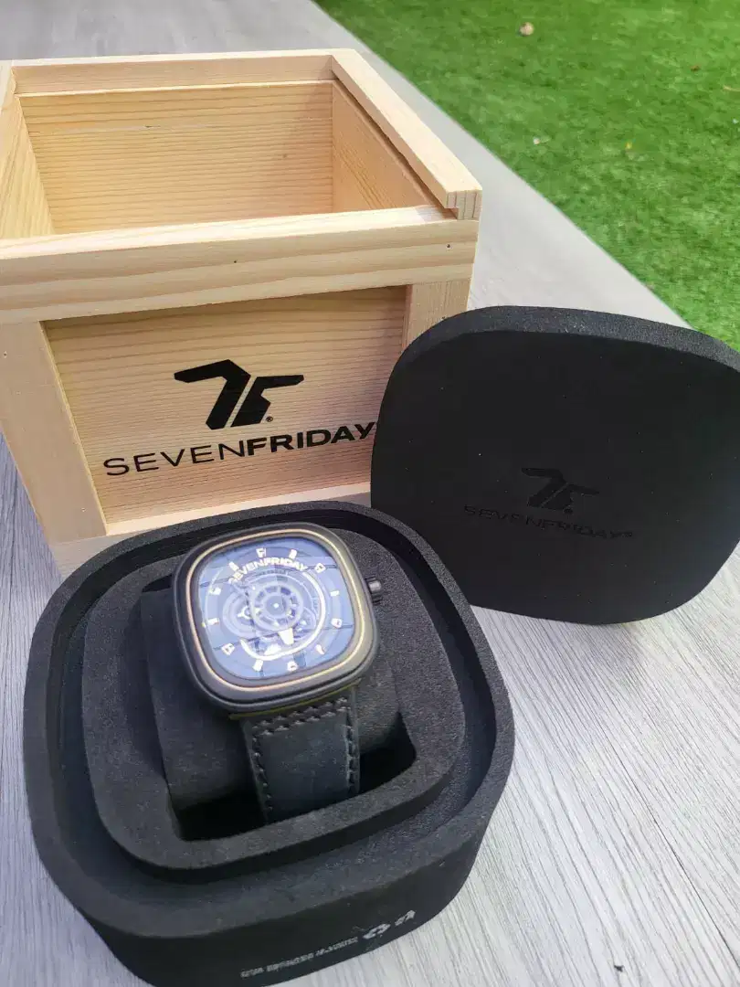 Jam SEVEN FRIDAY P2B/02 P-Series Original 2021 PRELOVED MULUS WITH BOX
