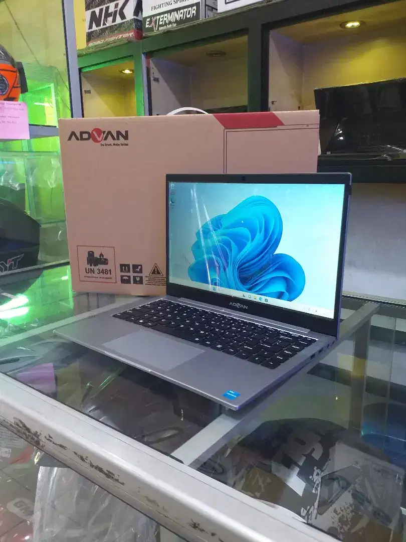 Laptop Advan ekonomis