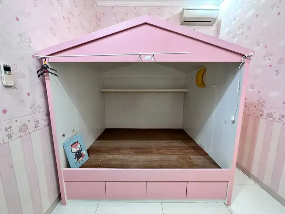 Dipan Tempat Tidur Anak