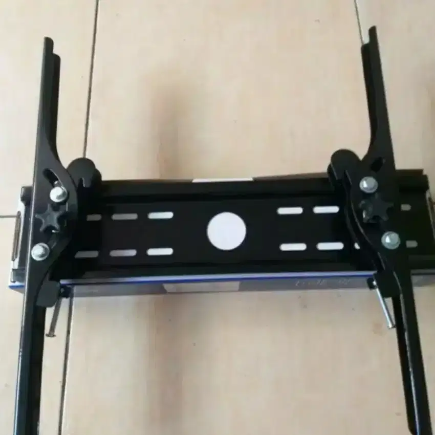 BRACKET TV TEMBOK TUK SEMUA MERK LED