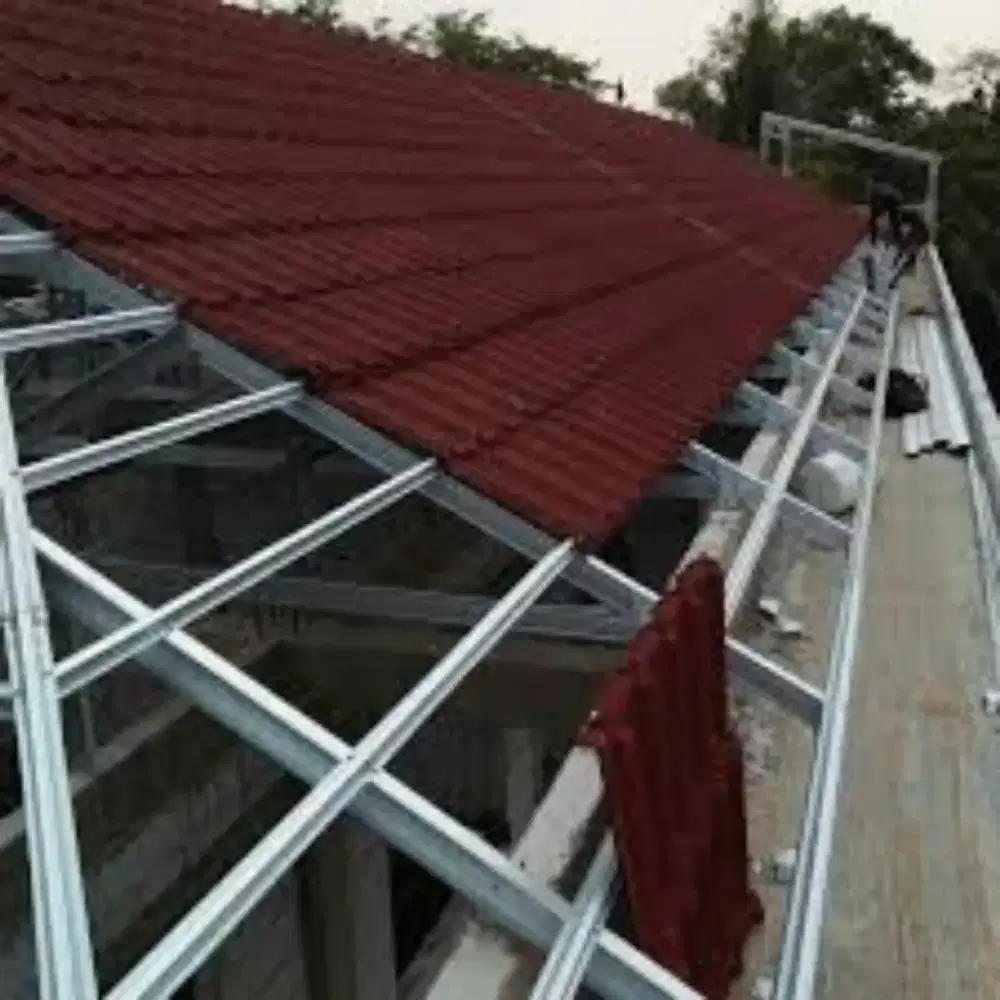 Aplikator baja ringan truss