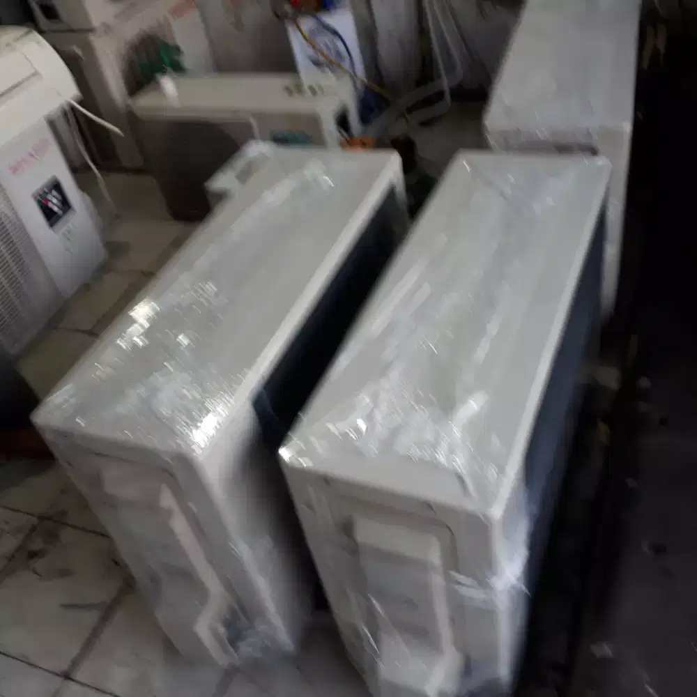 Ac daikin 2 pk thailand R 410