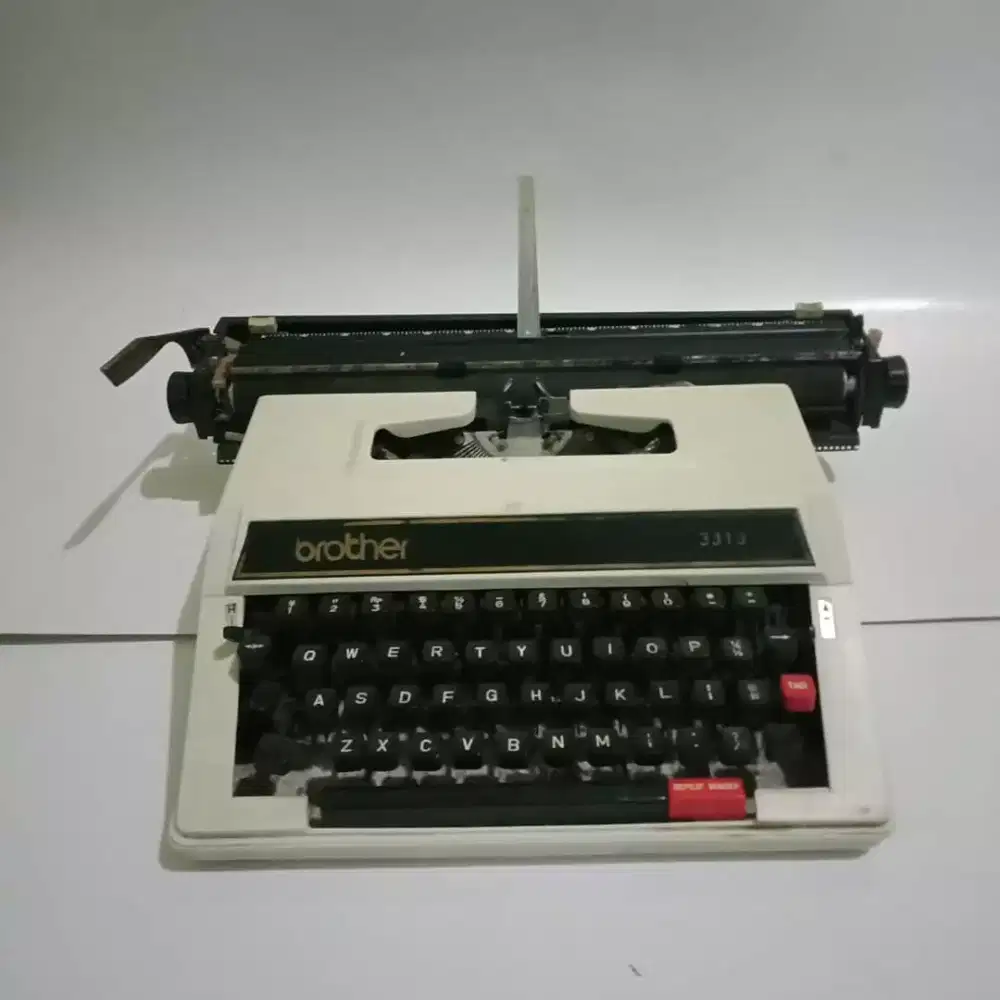 Mesin tik brother