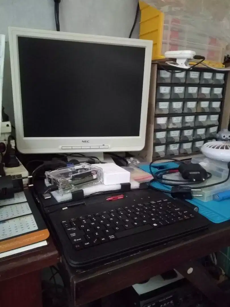 Monitor LCD NEC