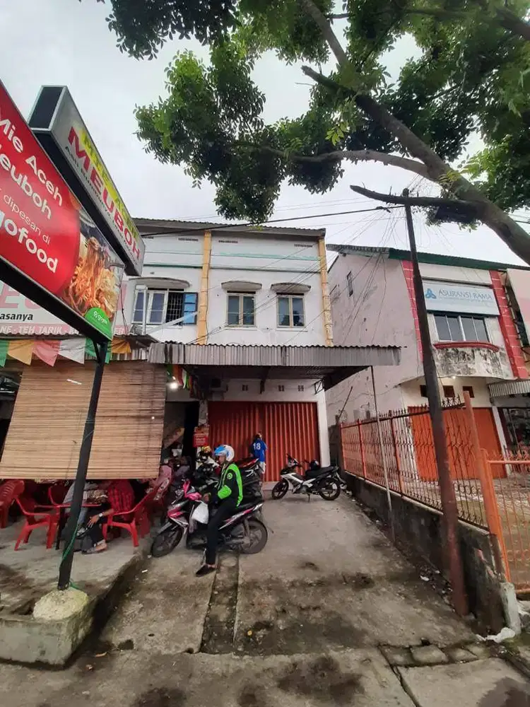 DIJUAL RUKO PINGGIR JALAN DI PUSAT KOTA, SANGAT STRATEGIS!