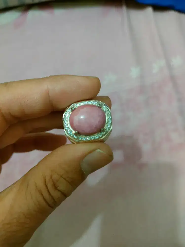 Red Borneo Size Kantoran