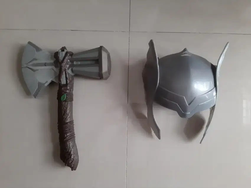 Original Hasbro Topeng Thor dan Stormbreaker