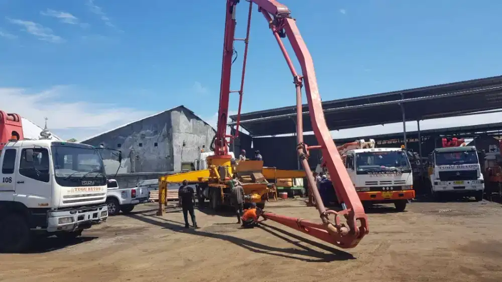 Concrete Pump 25 meter Seluruh Indonesia by TBSA Tugu Beton