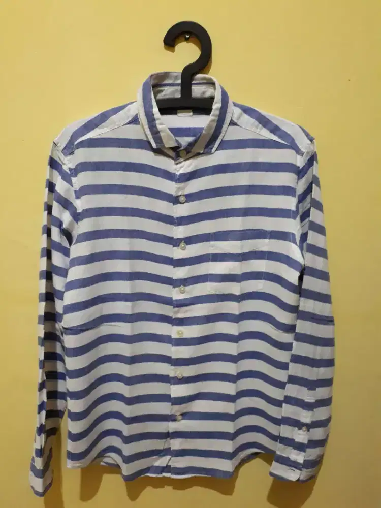 Kemeja Motif Salur Warna Biru Putih