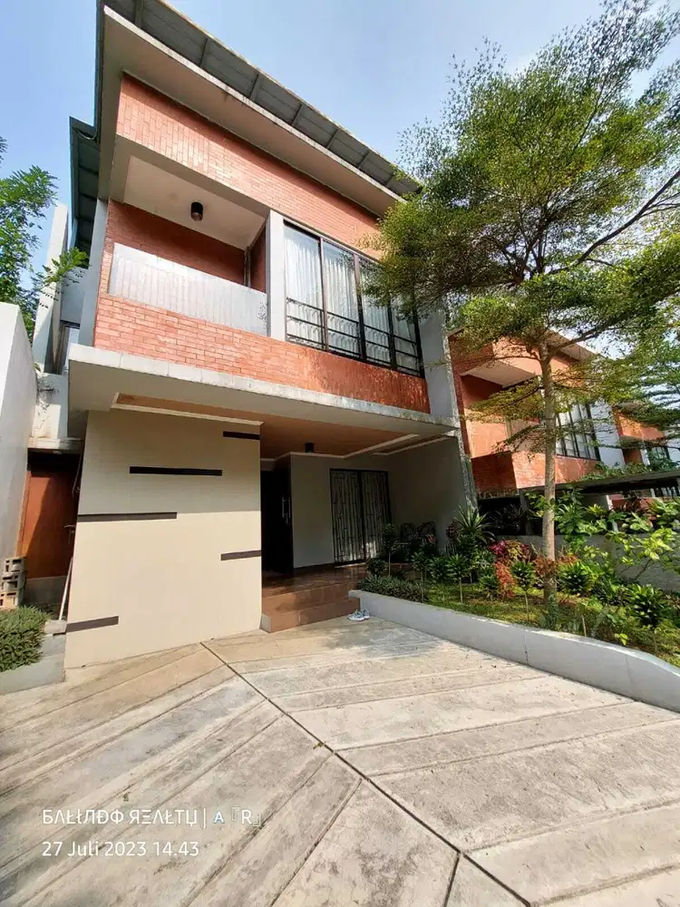 Rumah Minimalis Modern Di Kawasan Wisata Dago Giri Dkt Dago Resort