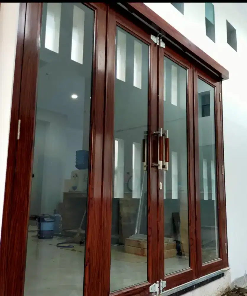 KUSEN, PINTU, JENDELA ALUMINIUM