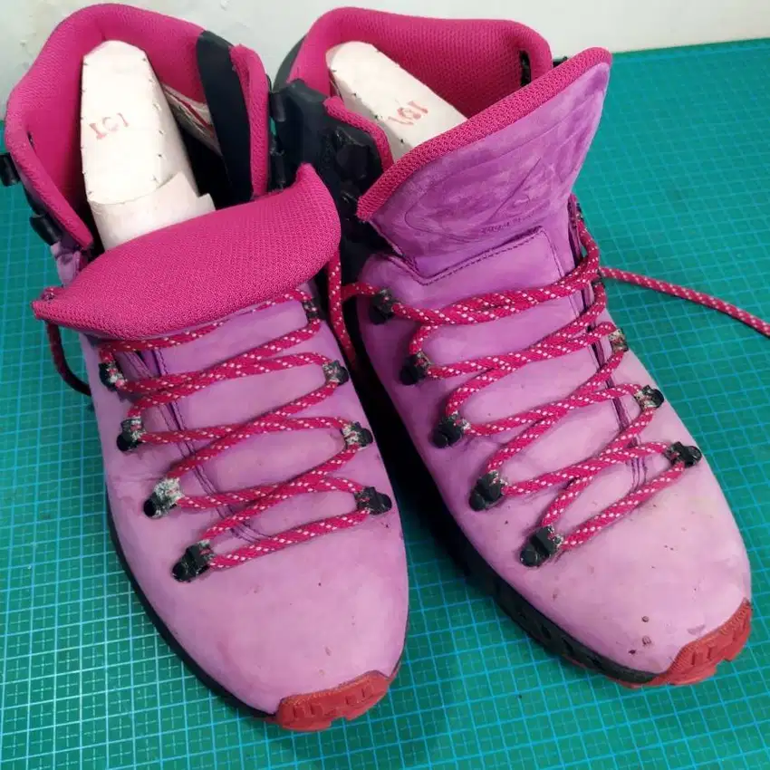 Sepatu Gunung Pria/Mens Nike Zoom Meriwether Mid ACG Boots Ukuran:44