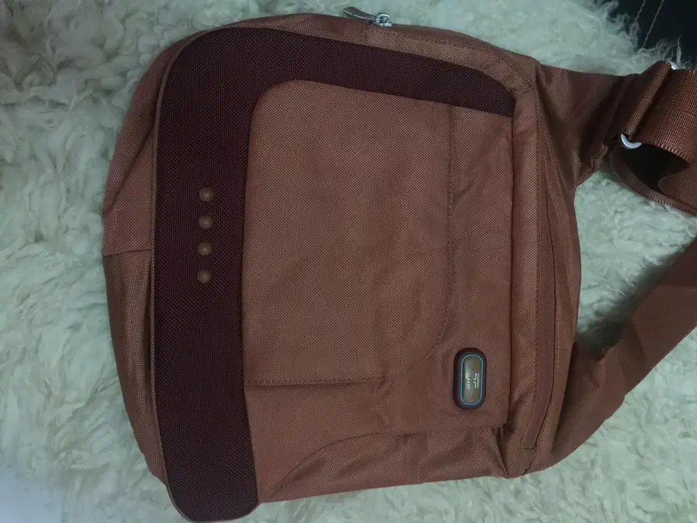 tas travel kerja Tumi ori bahan mix kulit kanvas tebal 45x35 cms