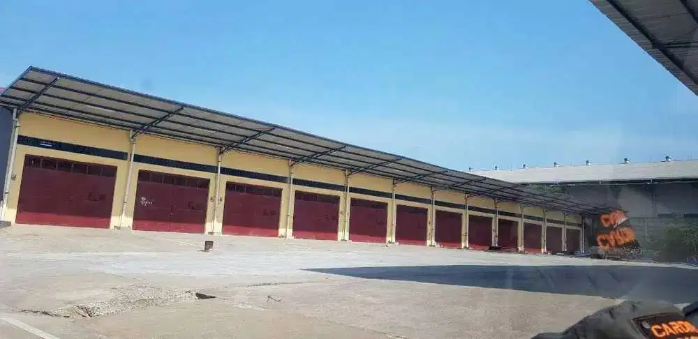 Jual Gudang Cocok untuk ekspedisi sudah sertifikat SHM unit siap pakai