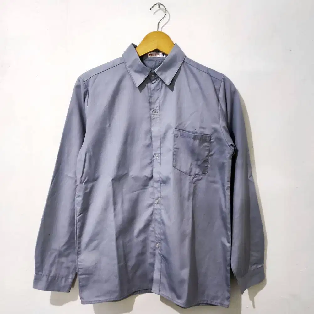 Kemeja Pria Korea Warna Abu Grey Size M