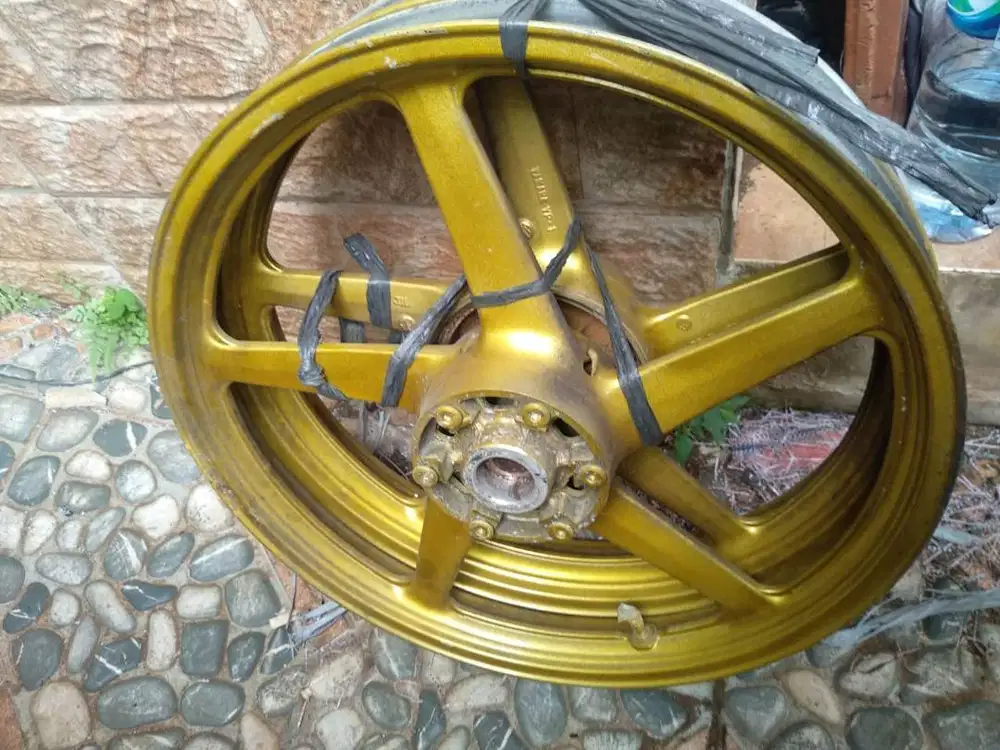 pelk Yamaha Scorpio Z