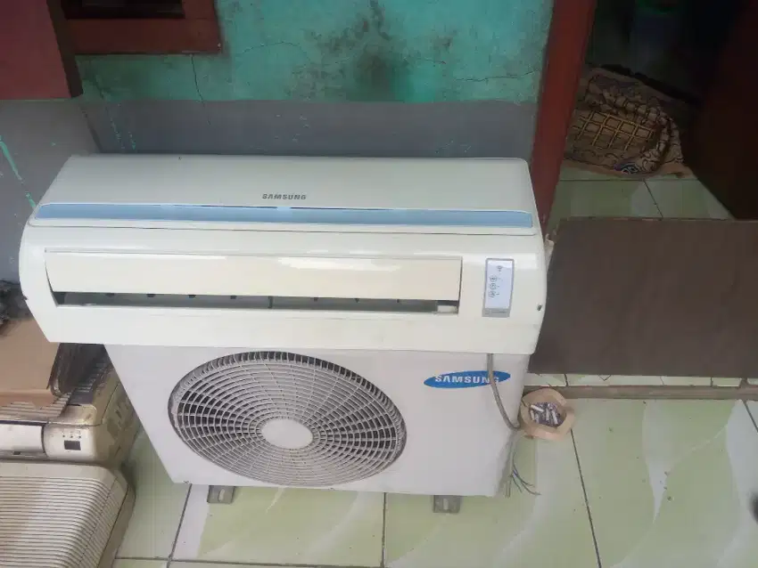 Terima AC bekas/ tidak terpakai anda