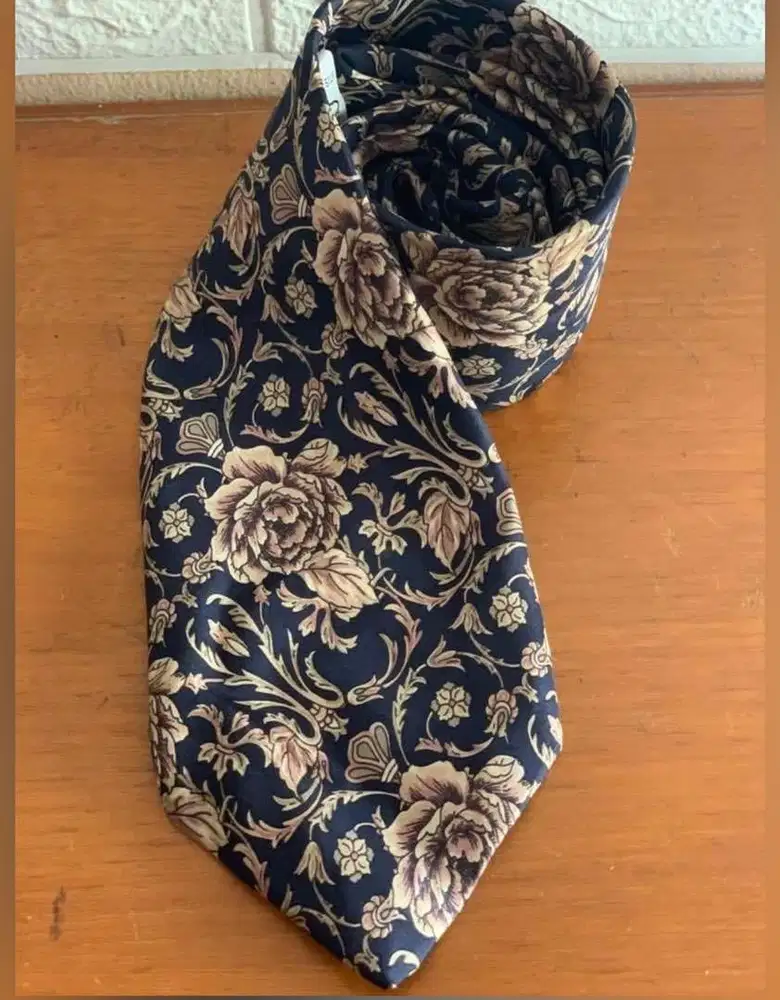 Cellini tie original