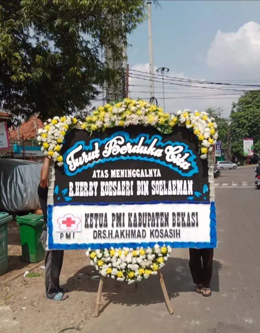 Karangan bunga papan turut berduka cita jambul 3