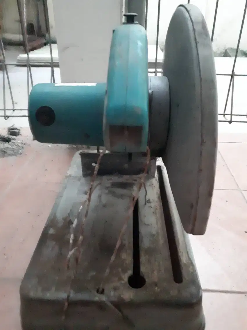Circle Cut-Off Makita 2414 NB (A-422)