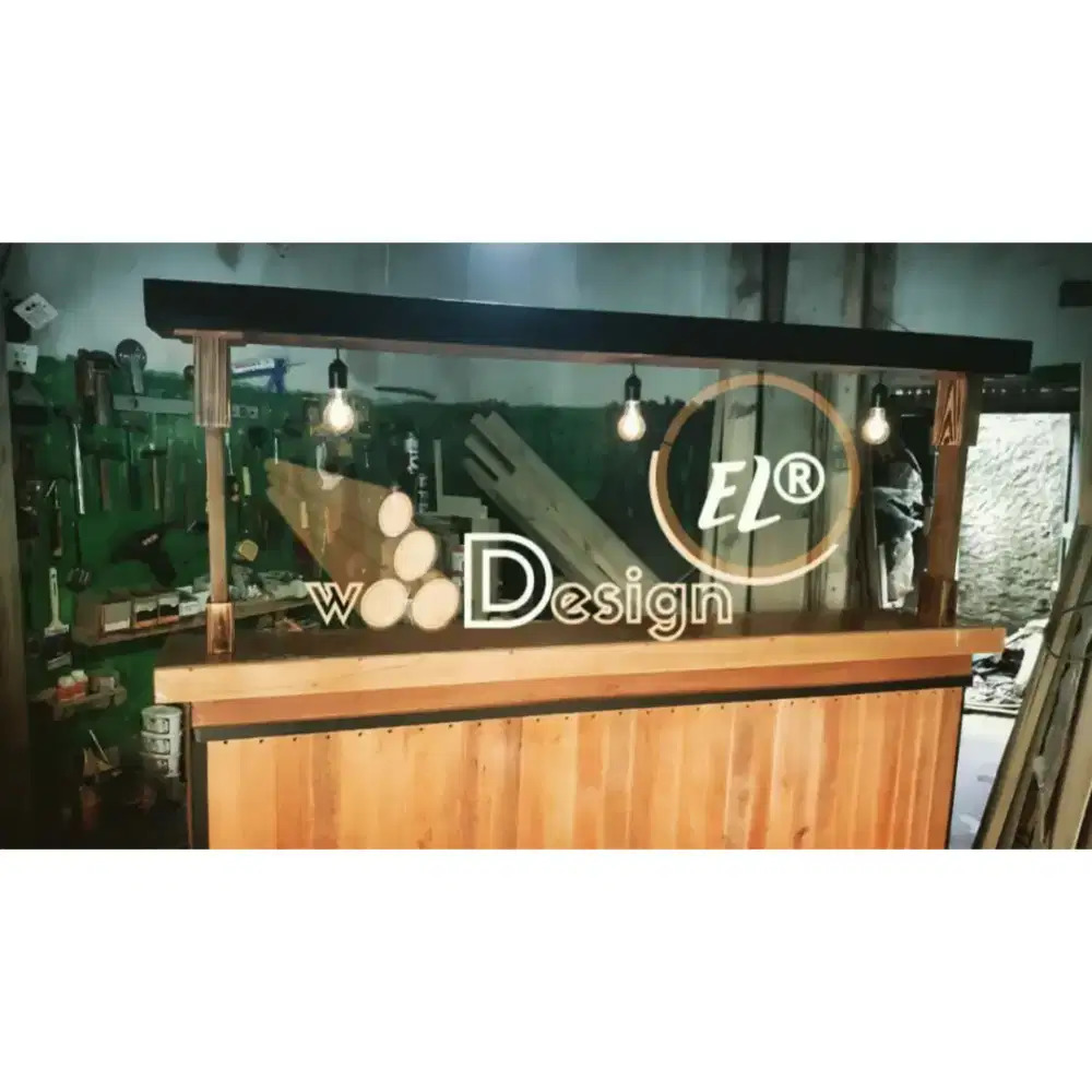 MEJA BAR KURSI KAYU BESI PARTISI COFFEE SHOP INTERIOR