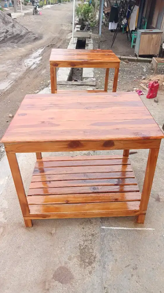 Meja rak serba guna
