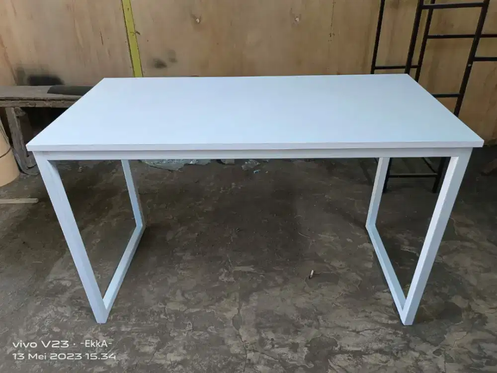 Meja komputer meja kantor