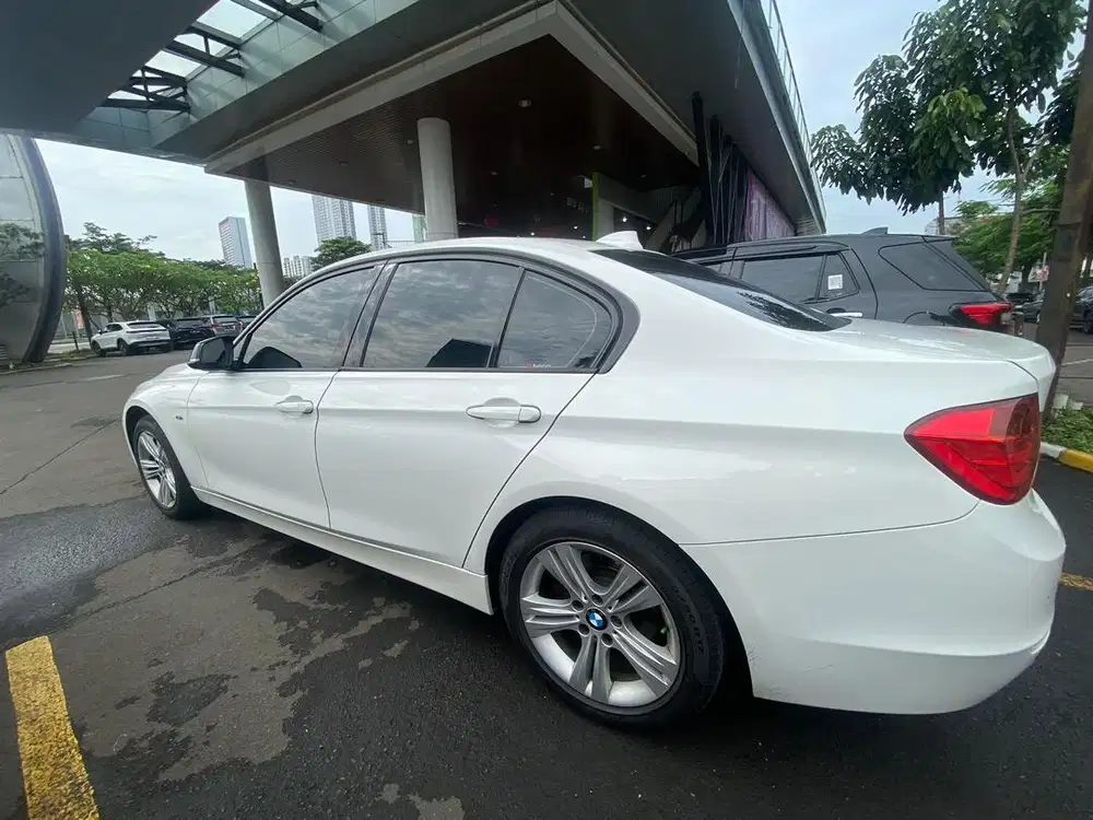 jual-murah-bmw-f30-320i-turun-harga-235jt-mobil-bekas-913716302