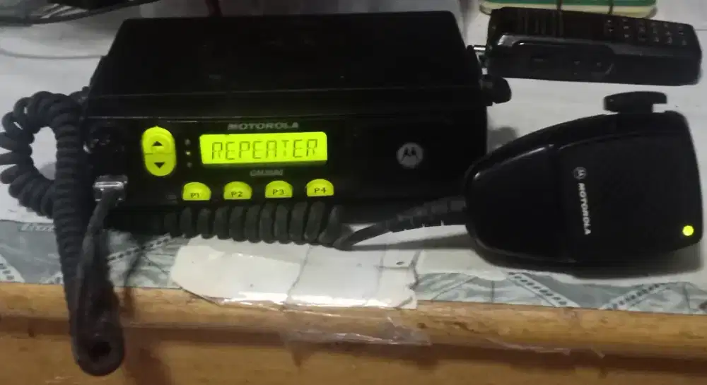 Radio motorola gm 3688 frek.350mhz