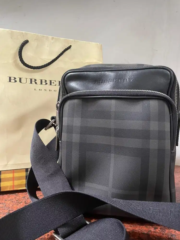 Burberry Man Bag