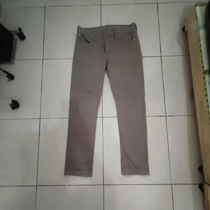 Celana GU jeans by uniqlo dark grey